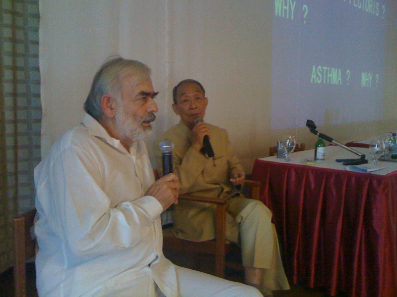 "Élj száz évet egészségesen a 3-1-2 meridián-gyakorlatokkal"